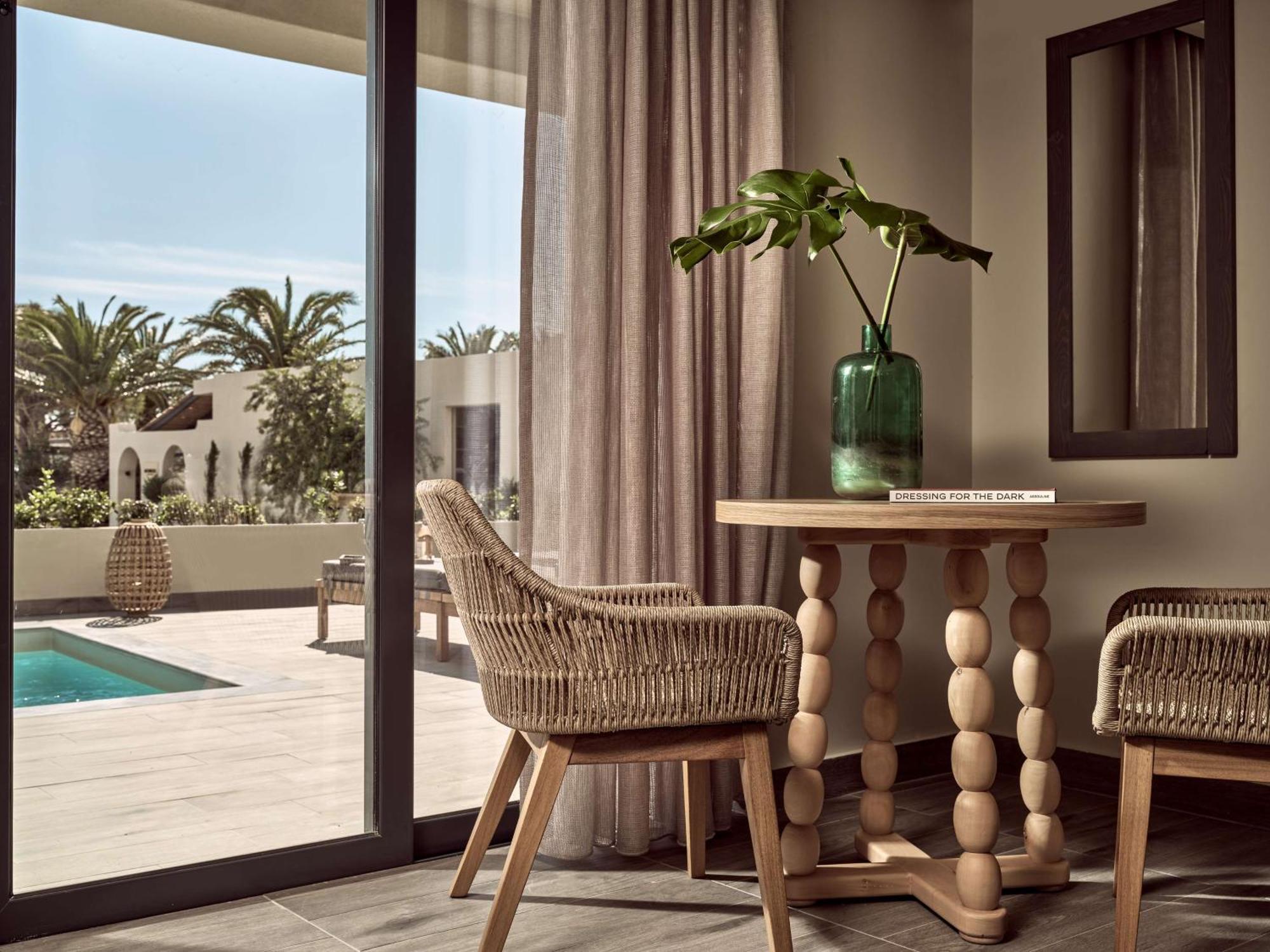 Numo Ierapetra Beach Resort Crete, Adults Only, Curio Collection Hilton Luaran gambar