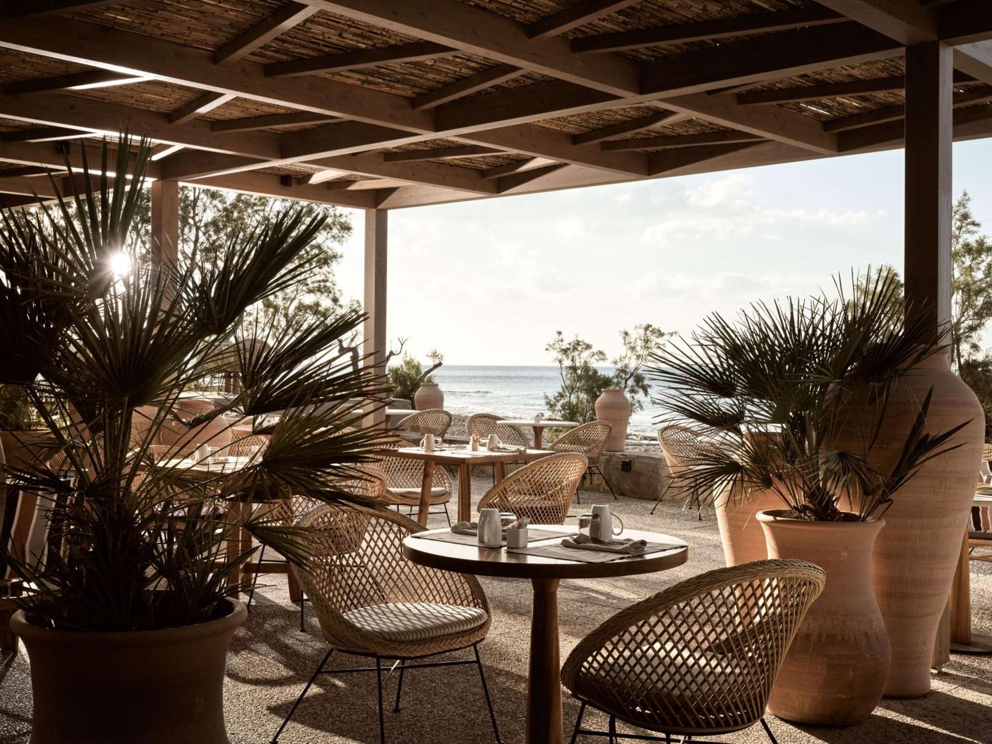 Numo Ierapetra Beach Resort Crete, Adults Only, Curio Collection Hilton Luaran gambar